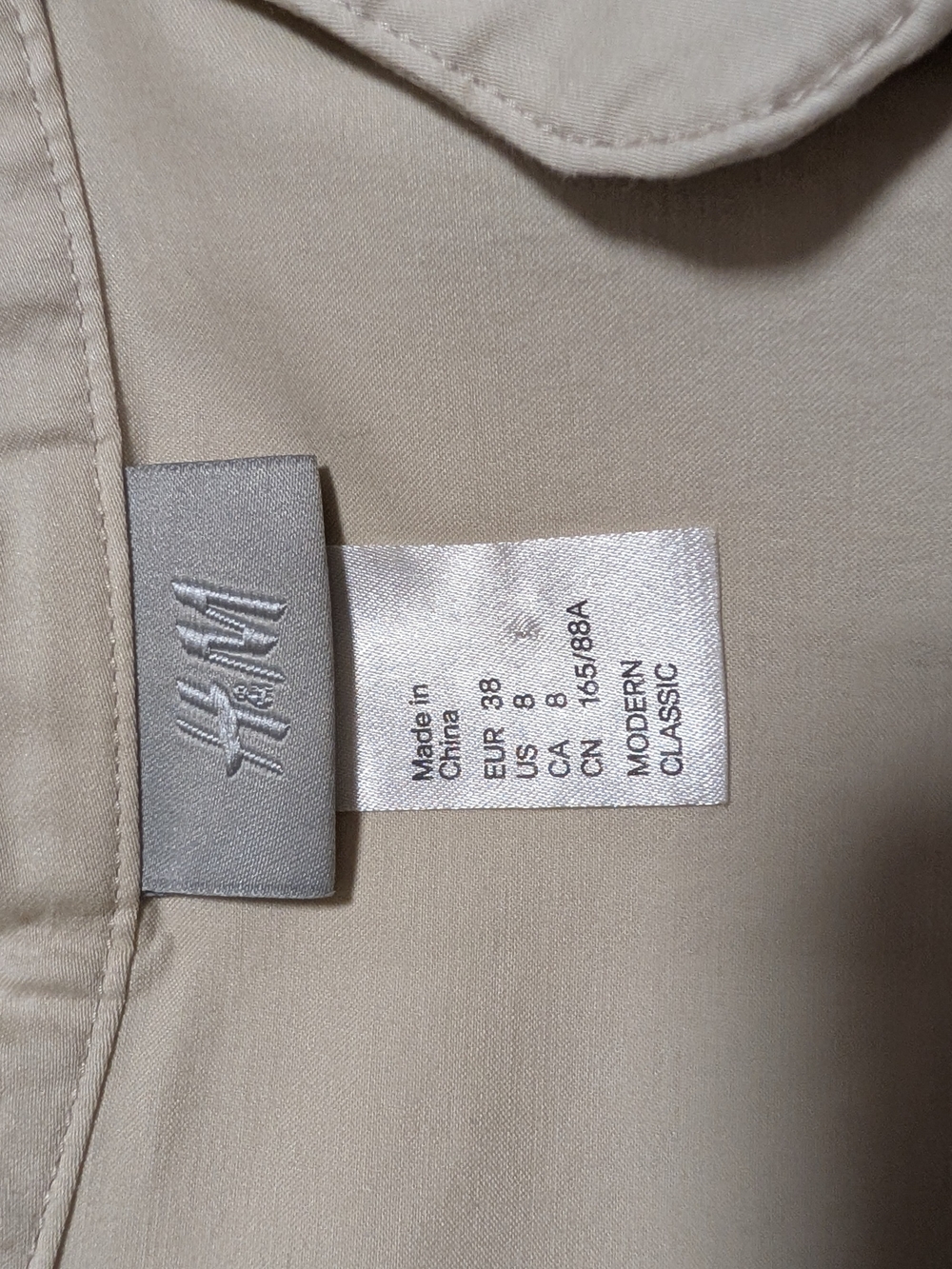 H&M Cream Button-Front Dress - Picture 3 of 3